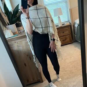 Women’s Wrap Shawl